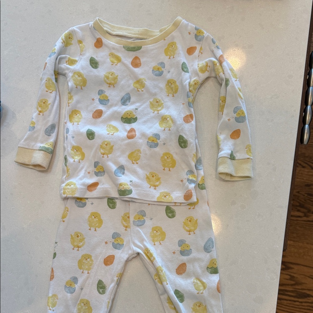 Kids Pajamas with Chick Print - Multicolor
